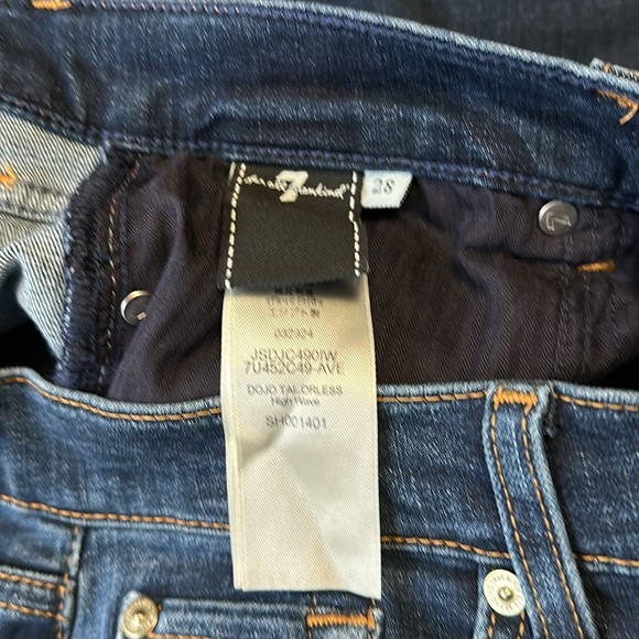 🎄 7 For All Mankind dojo jeans 👖 - Picture 4 of 5